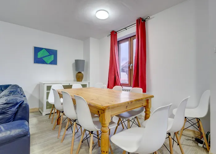 Morzine Hostel Ostello *